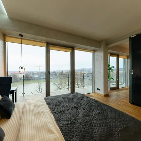 Luxury Venecia * Užhorod