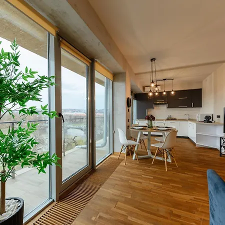 Luxury Venecia * Uschhorod